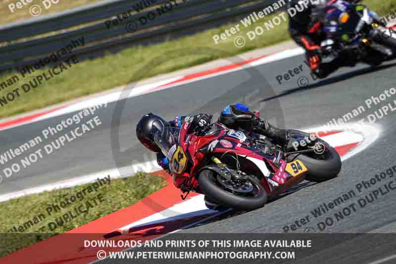 cadwell no limits trackday;cadwell park;cadwell park photographs;cadwell trackday photographs;enduro digital images;event digital images;eventdigitalimages;navarra;no limits trackdays;peter wileman photography;racing digital images;trackday digital images;trackday photos